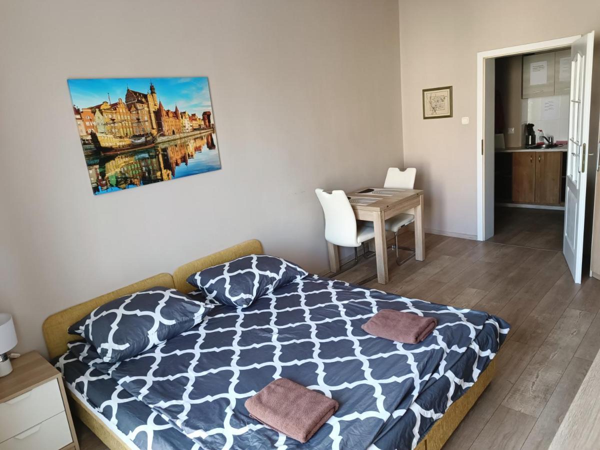 Bon Voyage Kawalerka Lägenhet Gdańsk Exteriör bild